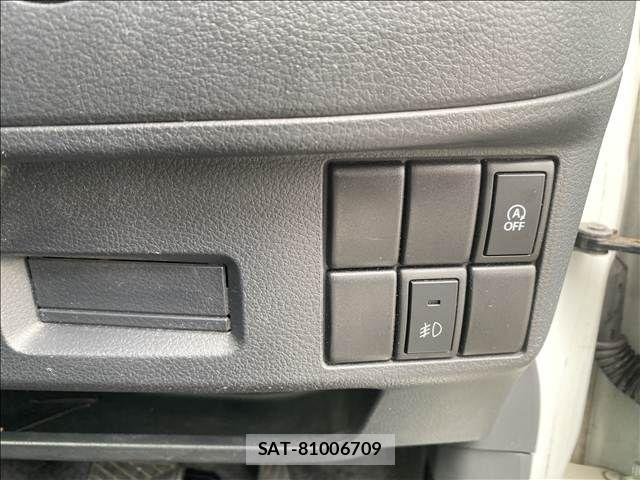 Suzuki SPACIA 2014-03 8831739-9