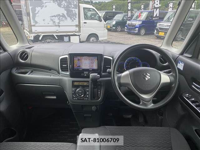 Suzuki SPACIA 2014-03 8831739-8