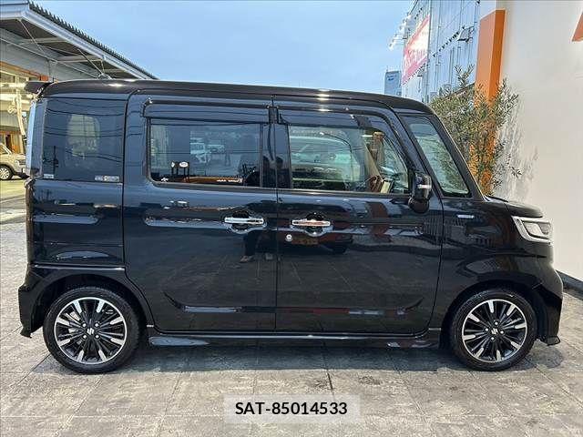 Suzuki SPACIA 2021-11 8831728-11