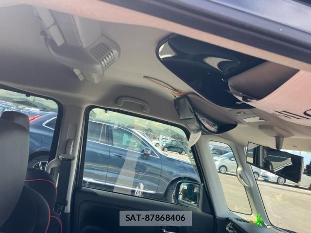 Suzuki SPACIA 2021-10 8831730-7