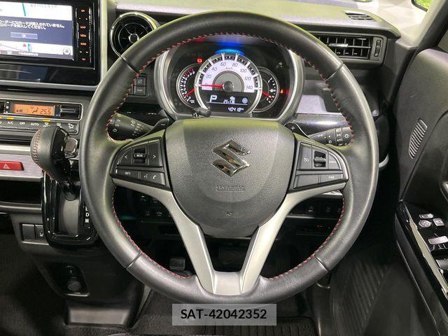 Suzuki SPACIA 2018-09 8831727-10