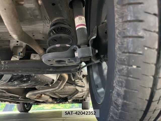 Suzuki SPACIA 2018-09 8831727-19