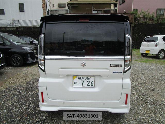 Suzuki SPACIA 2024-09 8850695-6