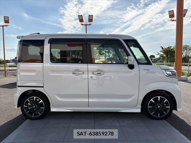 Suzuki SPACIA 2018-02 8850701-12
