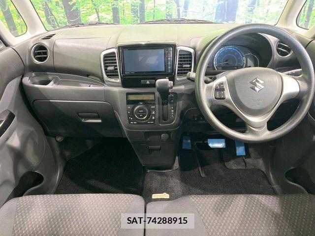 Suzuki SPACIA 2016-09 8850702-1