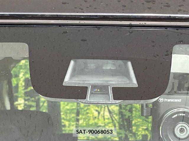 Suzuki SPACIA 2015-01 8849641-4