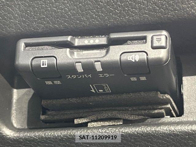Suzuki SPACIA 2018-02 8850700-5