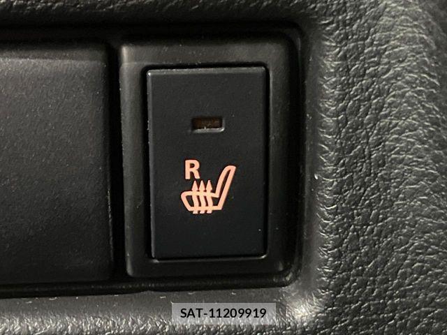 Suzuki SPACIA 2018-02 8850700-6