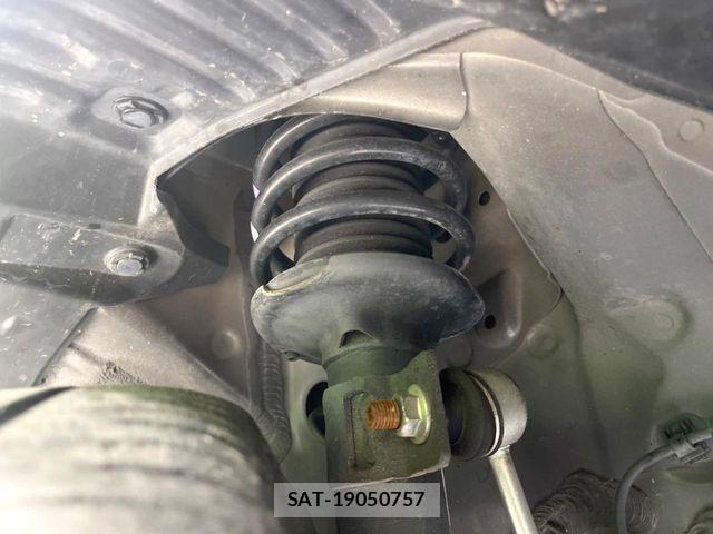 Suzuki SPACIA 2018-03 8850696-19