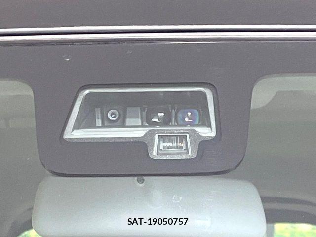 Suzuki SPACIA 2018-03 8850696-4