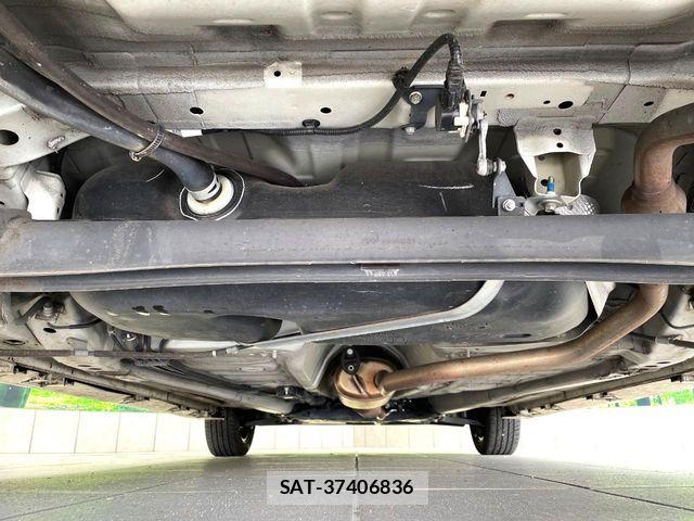 Suzuki SPACIA 2019-09 8872109-18