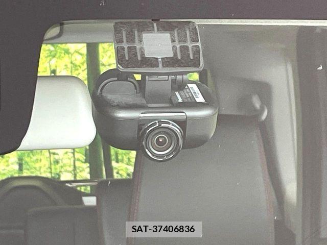 Suzuki SPACIA 2019-09 8872109-6