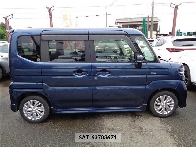 Suzuki SPACIA 2025-03 8872106-3