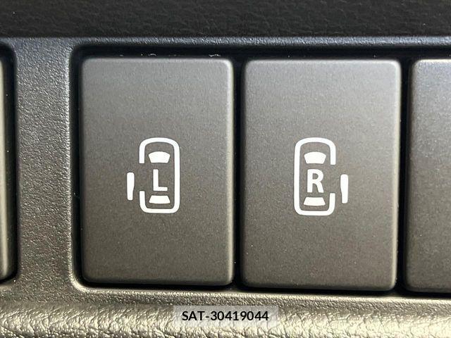 Suzuki SPACIA 2023-02 8872105-4