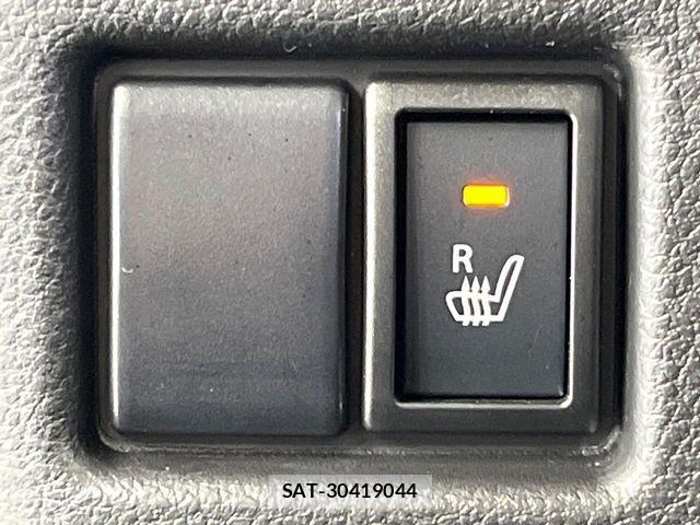 Suzuki SPACIA 2023-02 8872105-6