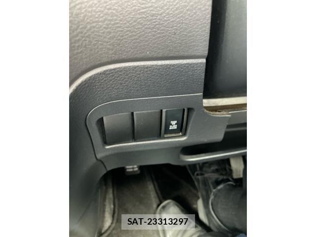 Suzuki SPACIA 2013-07 8882278-18