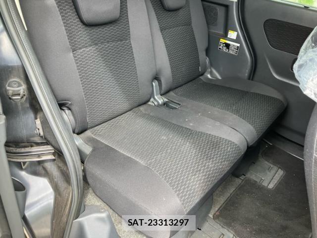 Suzuki SPACIA 2013-07 8882278-6