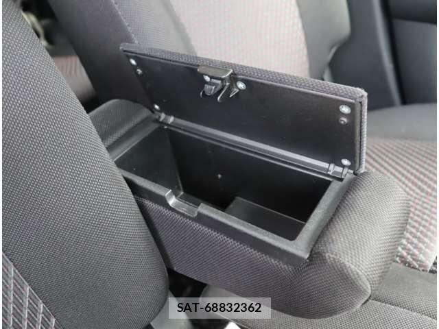 Suzuki SPACIA 2017-03 8882271-13