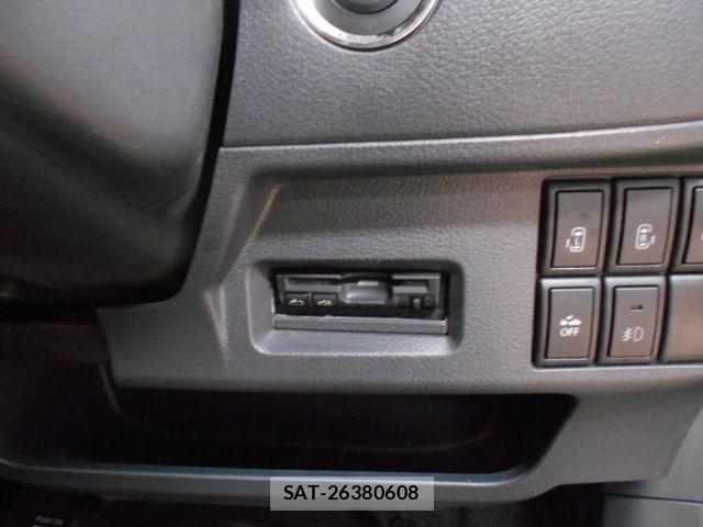 Suzuki SPACIA 2013-11 8882275-18