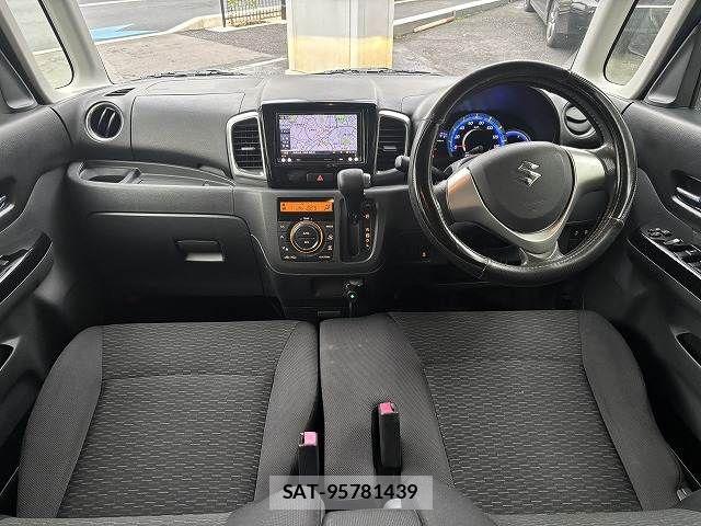 Suzuki SPACIA 2013-09 8882274-1
