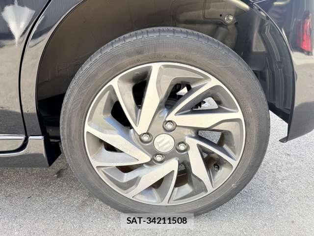 Suzuki SPACIA 2015-09 8882273-11