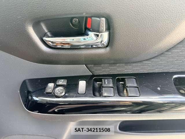 Suzuki SPACIA 2015-09 8882273-22