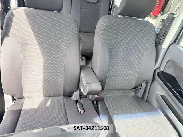 Suzuki SPACIA 2015-09 8882273-28