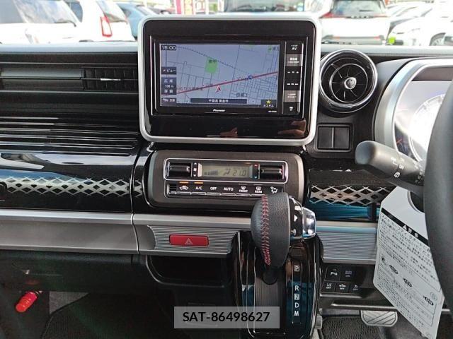Suzuki SPACIA 2019-10 8884372-16
