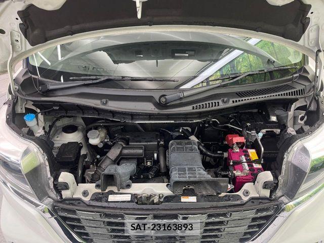 Suzuki SPACIA 2019-04 8884374-18