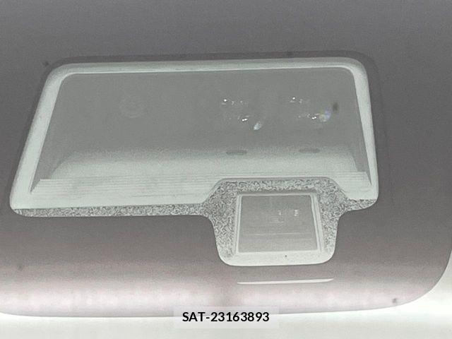 Suzuki SPACIA 2019-04 8884374-3