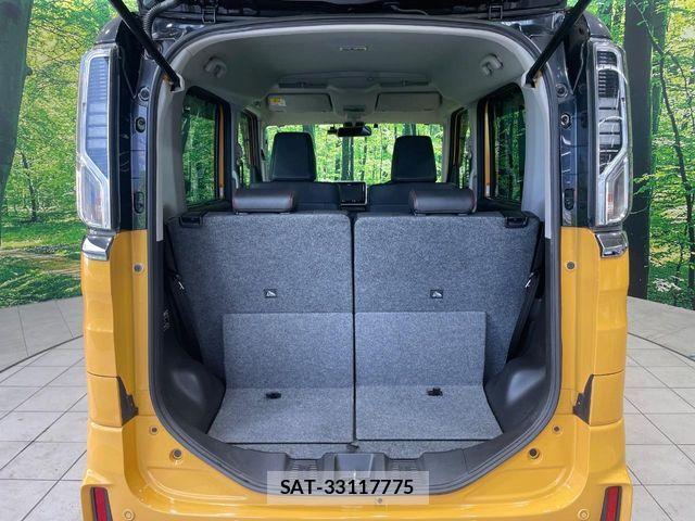 Suzuki SPACIA 2018-04 8884375-9