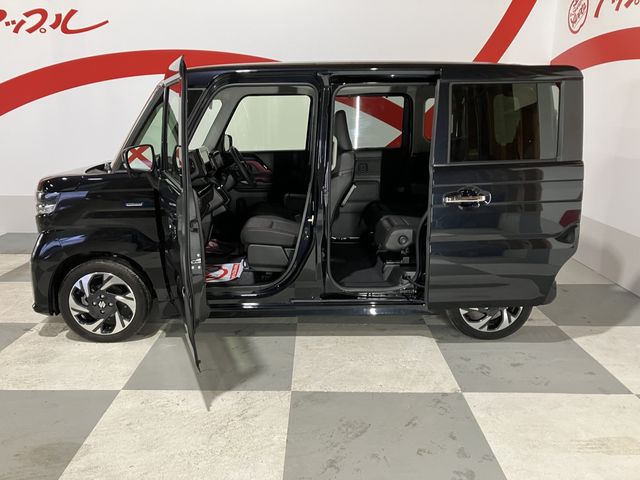 Suzuki SPACIA 2024-05 3684275-6