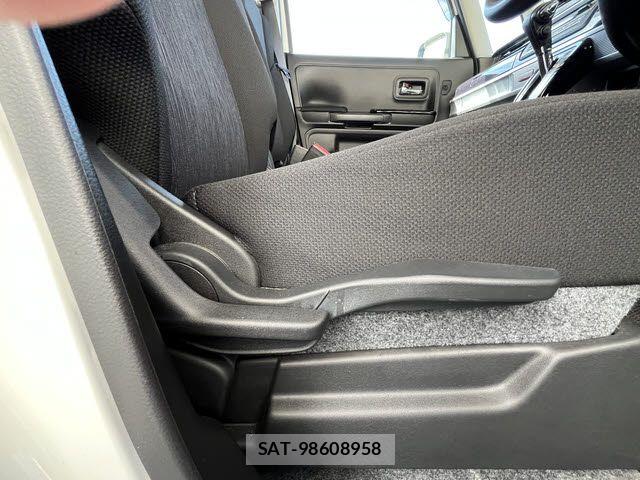 Suzuki SPACIA 2022-06 6265992-18
