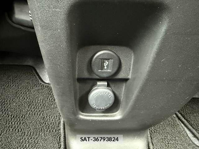 Suzuki SPACIA 2019-08 6614975-28