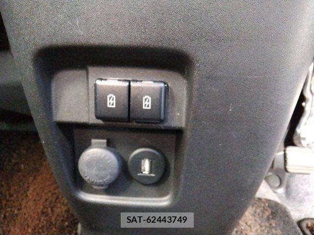 Suzuki SPACIA 2021-05 6913353-25