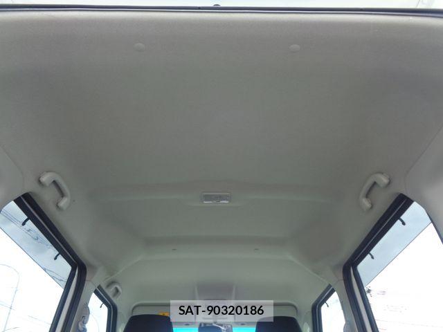 Suzuki SPACIA 2015-03 7060826-19