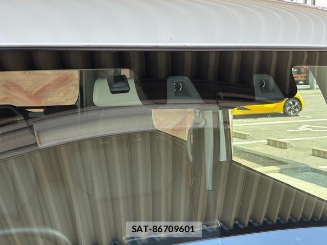 Suzuki SPACIA 2023-04 7225440-11