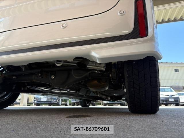 Suzuki SPACIA 2023-04 7225440-16