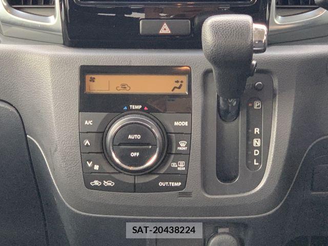Suzuki SPACIA 2013-12 7225435-10