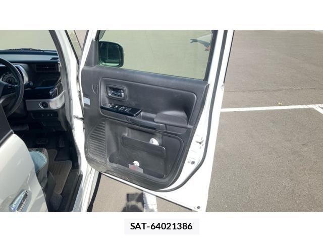 Suzuki SPACIA 2018-05 7225434-12