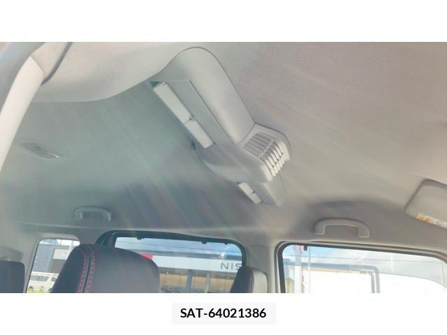 Suzuki SPACIA 2018-05 7225434-22