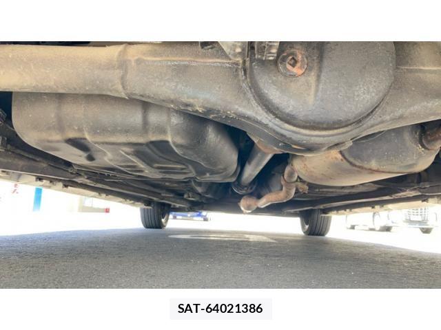 Suzuki SPACIA 2018-05 7225434-7