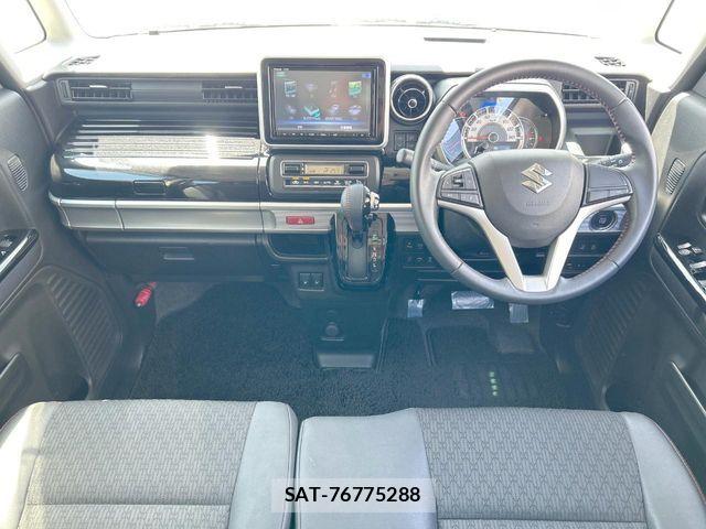 Suzuki SPACIA 2018-03 7225433-1