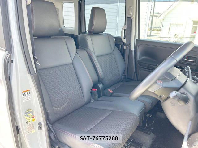 Suzuki SPACIA 2018-03 7225433-8