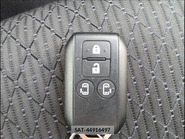 Suzuki SPACIA 2022-12 7252408-23