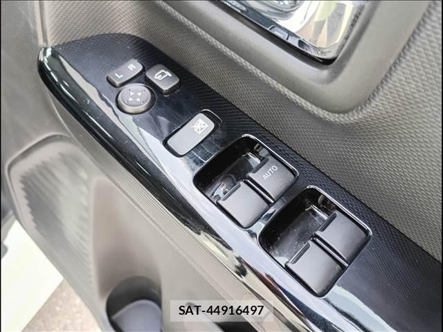 Suzuki SPACIA 2022-12 7252408-28