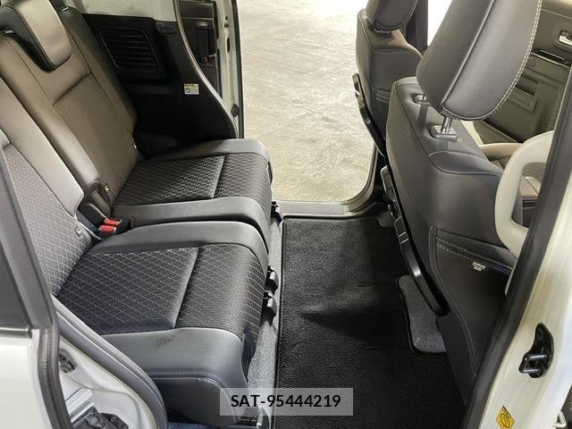 Suzuki SPACIA 2023-12 7359925-11