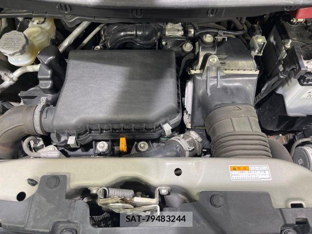 Suzuki SPACIA 2015-12 7458043-17