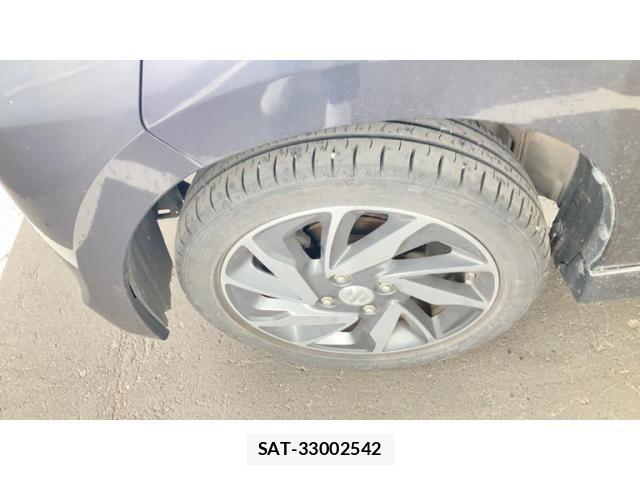 Suzuki SPACIA 2013-06 7458044-12
