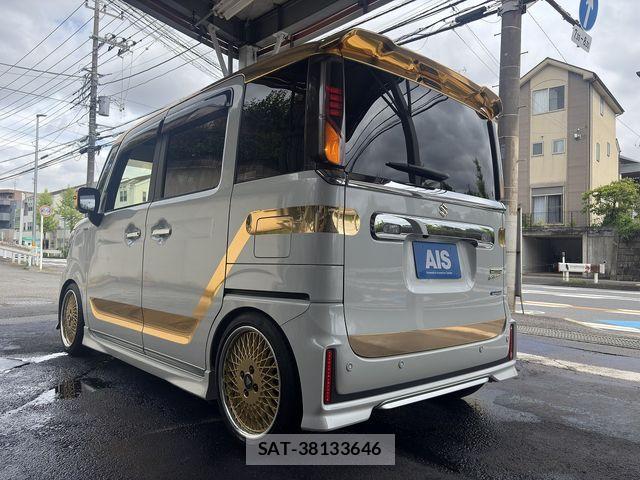 Suzuki SPACIA 2022-07 7510110-2